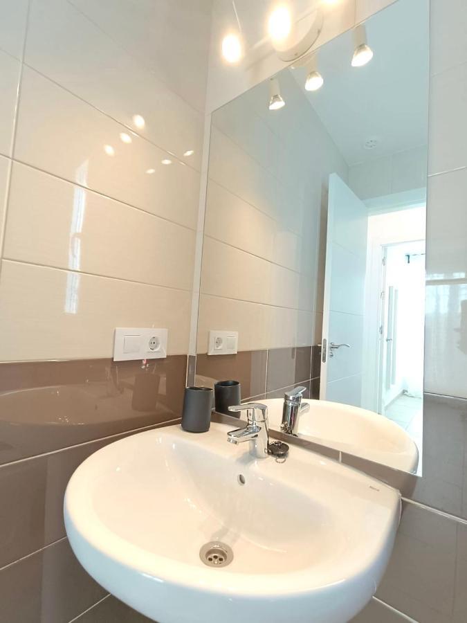 Sherry Suites IV Apartamentos Parking Gratuito جيريز المظهر الخارجي الصورة